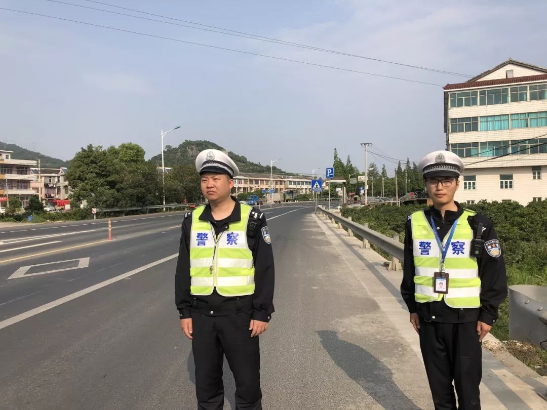 临海在线交警，数字化守护城市安全的力量